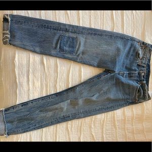Levi’s boyfriend jeans
